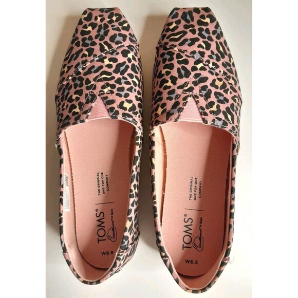 TOMS Alpargata Size 6.5 Pink Leopard Print Ortholite Comfort Slip-on Flat EUC - Picture 2 of 16